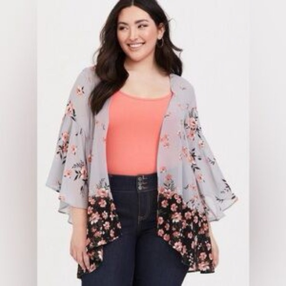Torrid Gray Floral Kimono Blazer